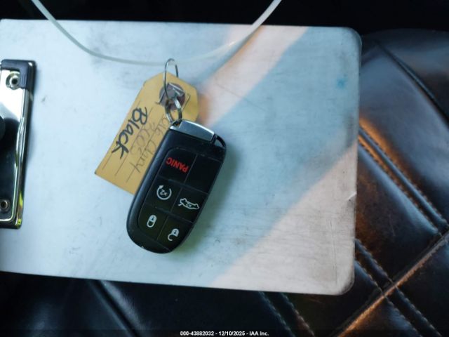 2016 CHRYSLER 300 2C3CCABG9GH207968 Photo 10