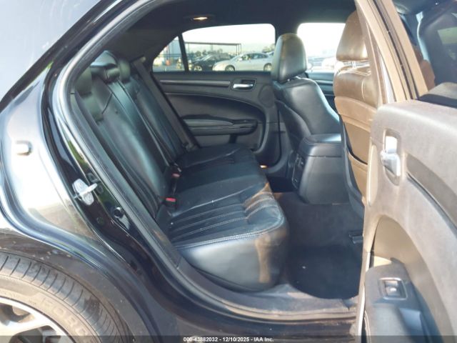 2016 CHRYSLER 300 2C3CCABG9GH207968 Photo 7