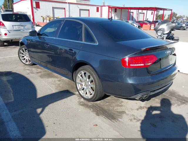2012 AUDI A4 WAUFFAFLXCN016744 Photo 2