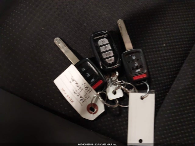 3CZRU6H35KG725650 Honda HR-V LX