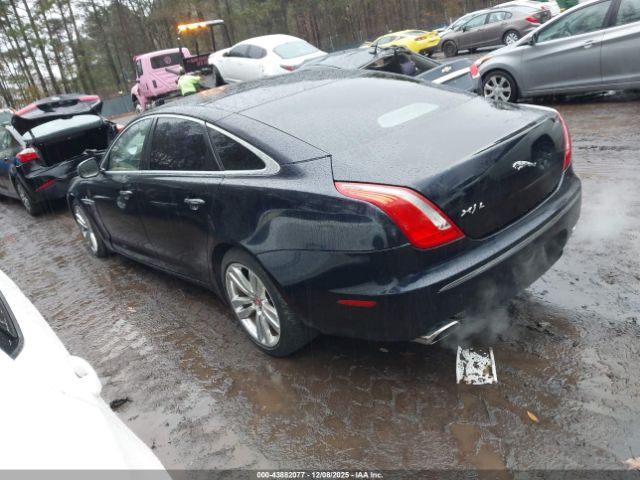 2012 JAGUAR XJ SAJWA2GB8CLV27248 Photo 2