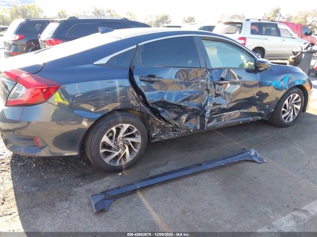 Honda CIVIC EX 2017 2HGFC2F78HH538083 Image 6