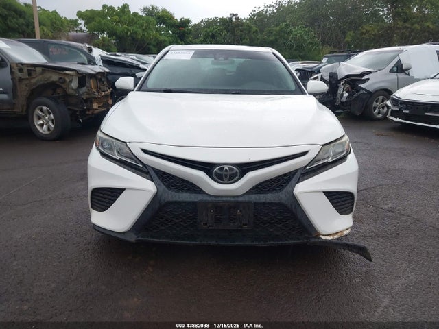 4T1B11HK3JU518370 Toyota CAMRY SE