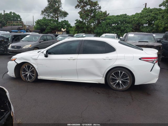 4T1B11HK3JU518370 Toyota CAMRY SE