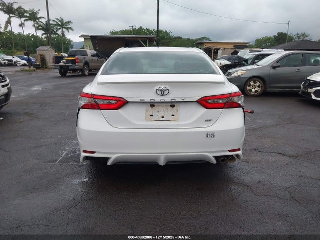 4T1B11HK3JU518370 Toyota CAMRY SE