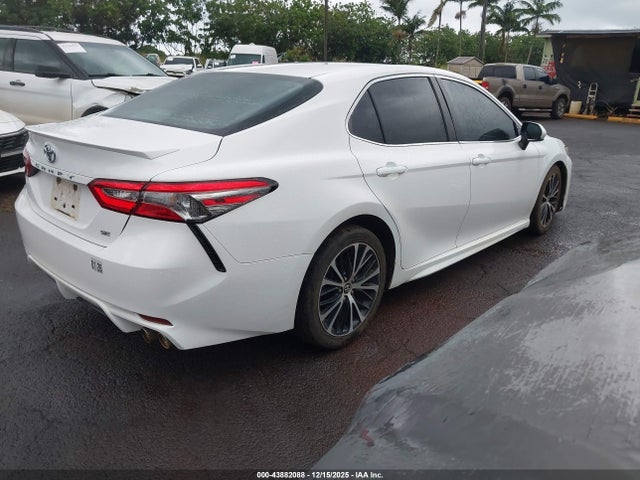 4T1B11HK3JU518370 Toyota CAMRY SE