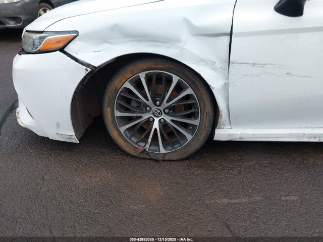 4T1B11HK3JU518370 Toyota CAMRY SE