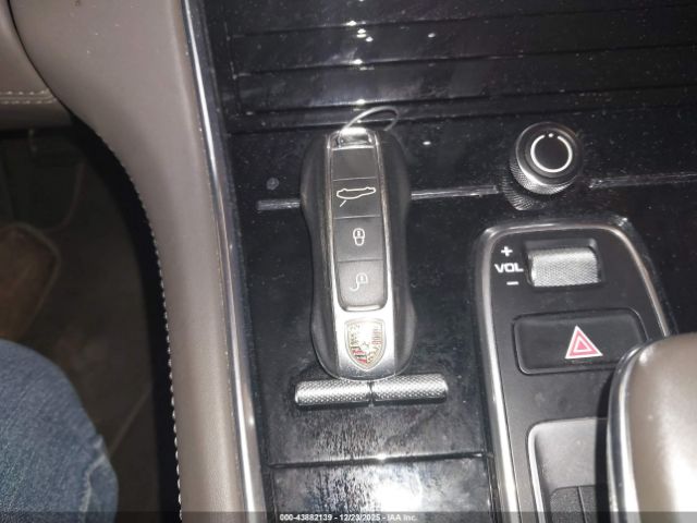 2017 PORSCHE PANAMERA WP0AF2A78HL151771 Photo 10