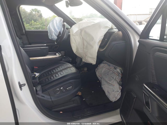 2024 RIVIAN R1T 7FCTGBAA1RN032395 Photo 4