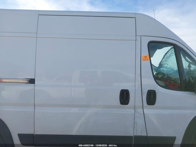 Продажа на аукционе авто 2020 Ram Promaster 1500 High Roof 136 Wb, vin: 3C6TRVBG3LE103328, номер лота: 43882156
