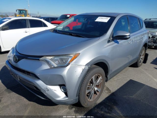 2018 TOYOTA RAV4 JTMWFREV1JD113094 Photo 1