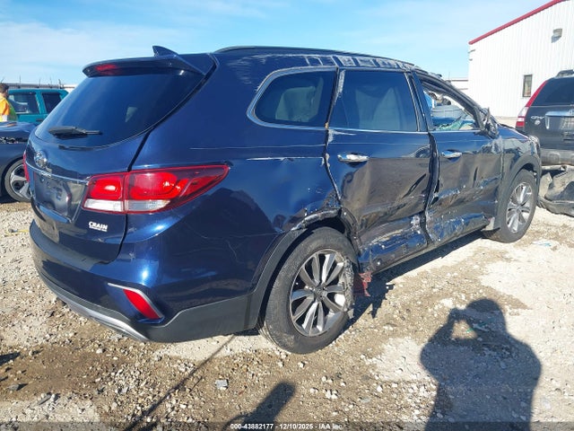 KM8SM4HF6HU227884 Hyundai Santa Fe Se
