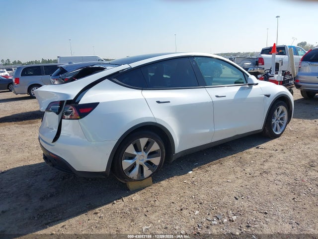 2022 TESLA MODEL Y 7SAYGAEE8NF523903 Photo 3