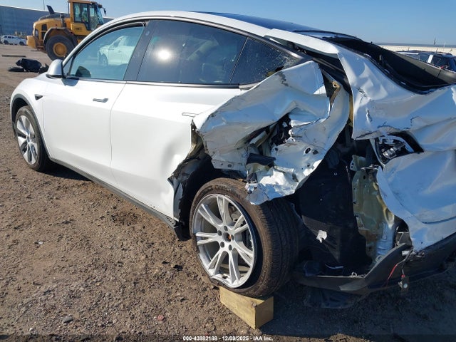 2022 TESLA MODEL Y 7SAYGAEE8NF523903 Photo 5
