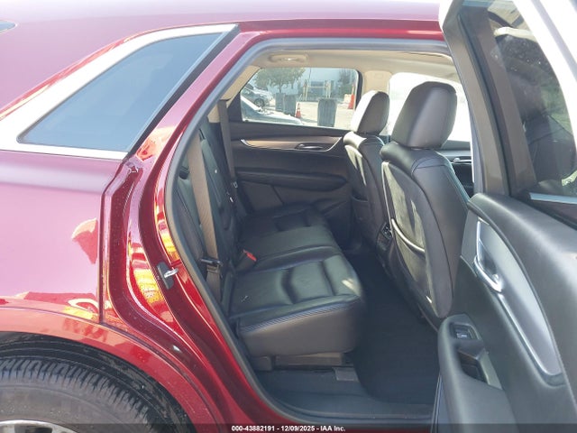 2017 CADILLAC XT5 1GYKNBRS4HZ136157 Photo 7