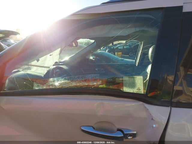 1FM5K8HT4JGB31594 Ford Explorer Platinum