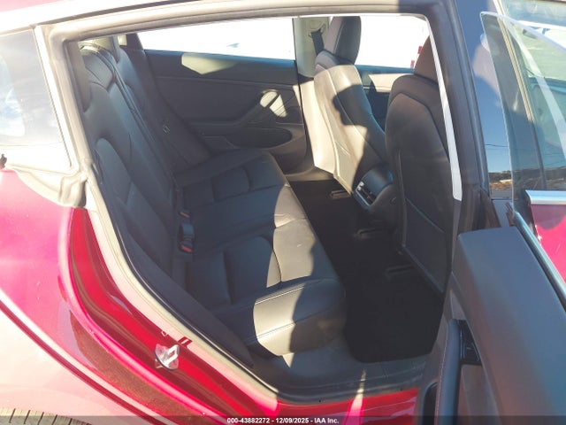 2018 TESLA MODEL 3 5YJ3E1EA1JF061804 Photo 7