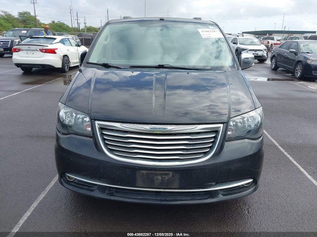 2011 Chrysler Town & Country Touring-l მანქანა იყიდება აუქციონზე, vin: 2A4RR8DG5BR803649, აუქციონის ნომერი: 43882287