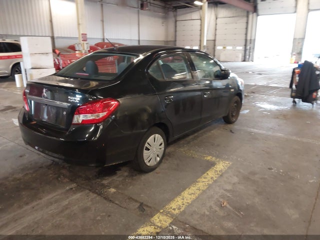 2017 MITSUBISHI MIRAGE G4 ML32F3FJ7HHF12303 Photo 3