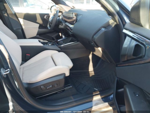 2025 BMW X3 5UX53GP08S9040027 Photo 4