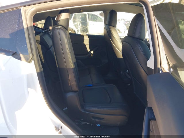 2022 TESLA MODEL Y 7SAYGAEE5NF433477 Photo 7