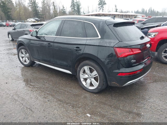 2019 AUDI Q5 WA1BNAFY9K2049714 Photo 2