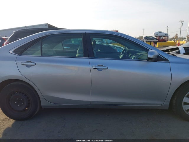 Toyota CAMRY LE 2017 4T1BF1FK5HU641876 Image 13