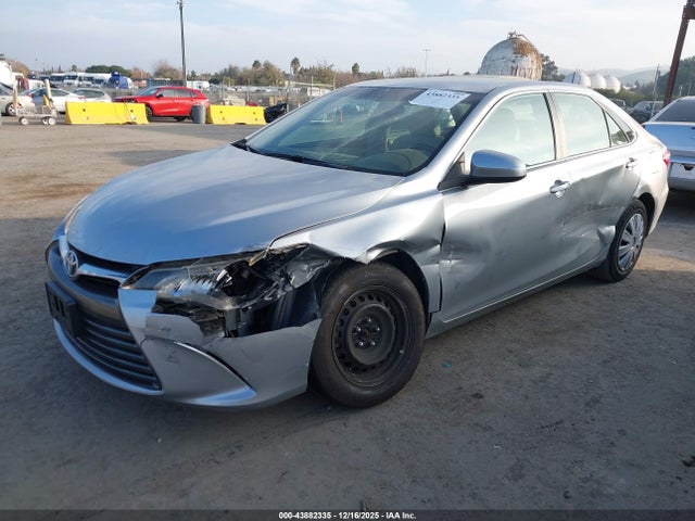 Toyota CAMRY LE 2017 4T1BF1FK5HU641876 Image 2