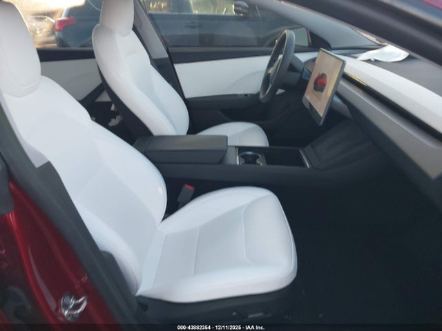 2024 TESLA MODEL 3 5YJ3E1EB5RF821303 Photo 4
