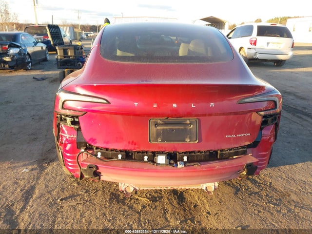 2024 TESLA MODEL 3 5YJ3E1EB5RF821303 Photo 5
