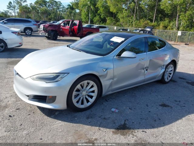 2017 TESLA MODEL S 5YJSA1E18HF205429 Photo 1