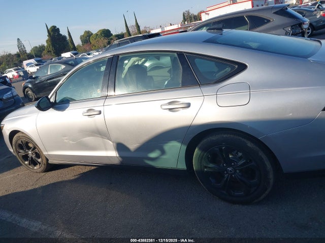 1HGCY1F42SA025518 Honda ACCORD SE