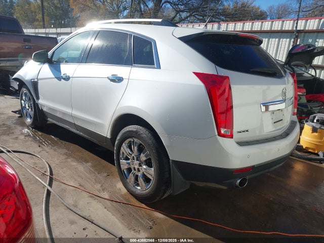 2014 CADILLAC SRX 3GYFNBE34ES516804 Photo 2