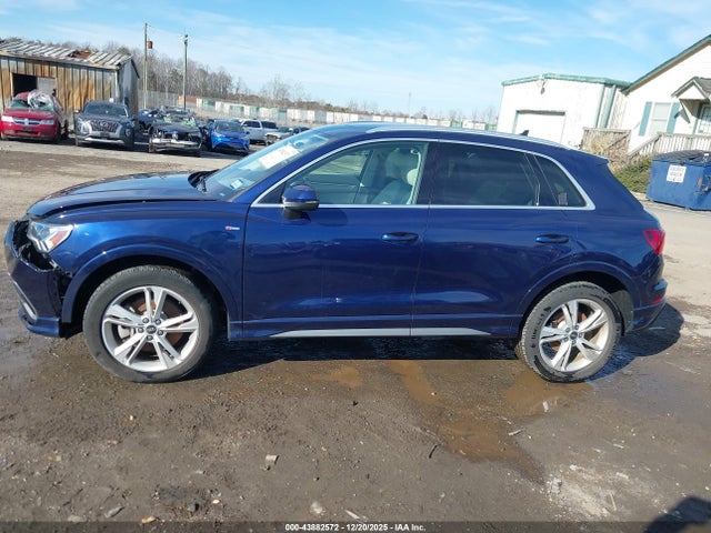 43882572 :رقم المزاد ، WA1EECF3XP1052079 vin ، 2023 Audi Q3 Premium Plus 45 Tfsi S Line Quattro Tiptronic مزاد بيع