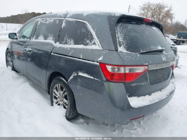 2011 HONDA ODYSSEY 5FNRL5H6XBB009698 Photo 2