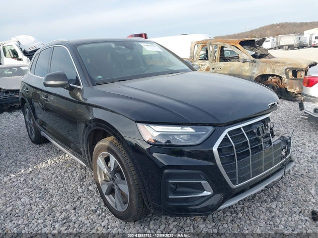 2022 AUDI Q5 WA1BBAFY8N2106367 Photo 0
