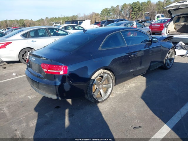 2011 AUDI A5 WAULFAFR0BA036272 Photo 3