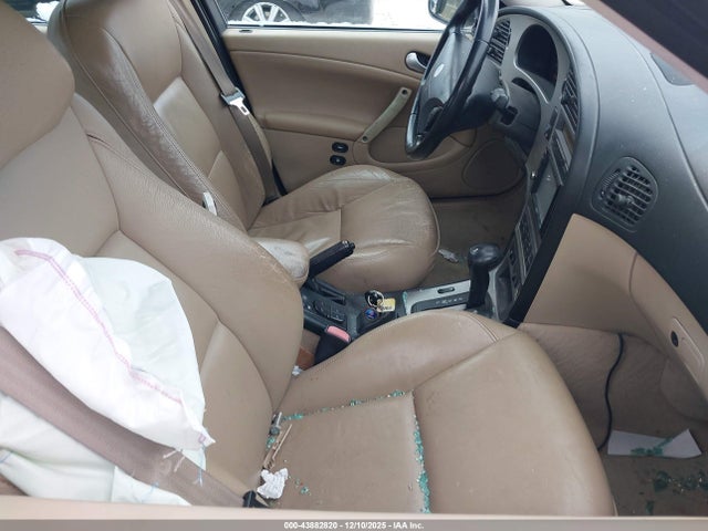 2004 SAAB 9-5 YS3EH49G143002438 Photo 4