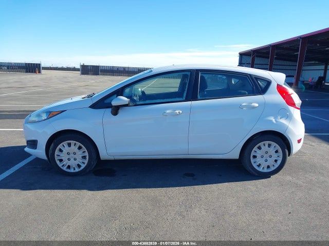3FADP4TJ7HM102659 Ford FIESTA S