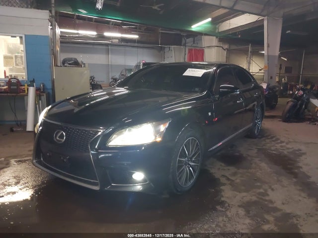 2016 LEXUS LS 460 JTHCL5EF4G5027096 Photo 5