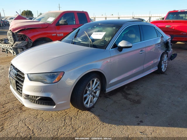 2015 AUDI A3 WAUKFGFF4F1011448 Photo 1