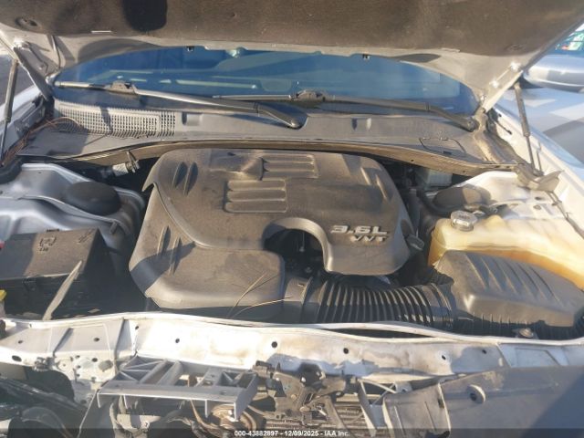 2022 DODGE CHARGER 2C3CDXBG7NH119045 Photo 9