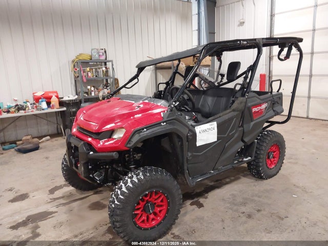 Продажа на аукционе авто 2024 Honda Sxs1000 M5, vin: 1HFVE040XR4801600, номер лота: 43882924