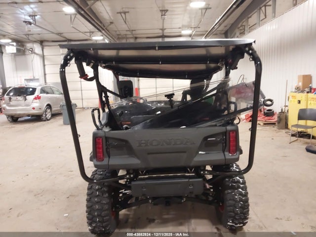 Продажа на аукционе авто 2024 Honda Sxs1000 M5, vin: 1HFVE040XR4801600, номер лота: 43882924