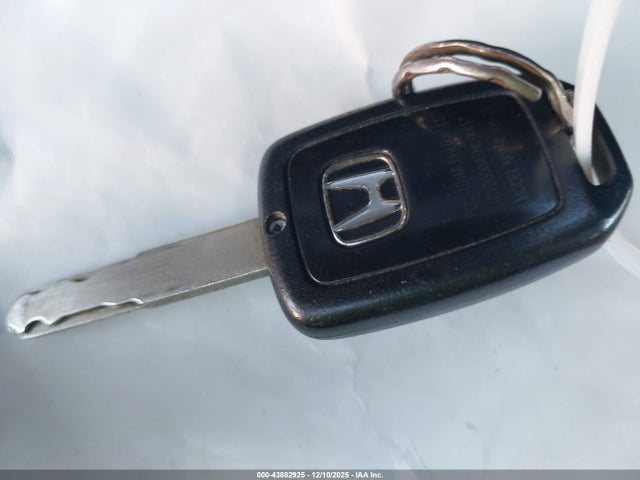 3CZRM3H36FG712877 Honda CR-V LX