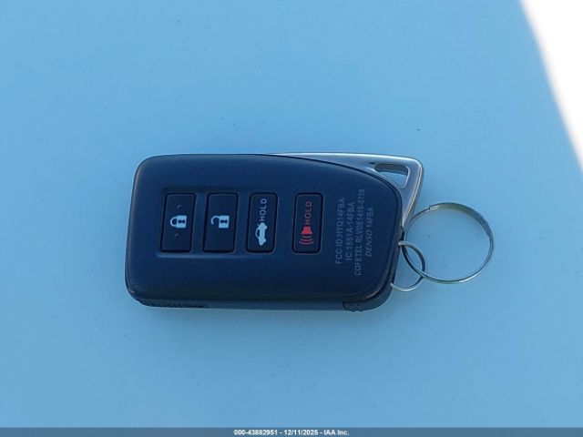 2017 LEXUS RC 200T JTHHA5BC2H5005914 Photo 10