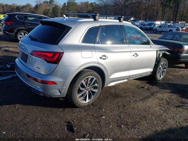 2022 AUDI Q5 WA1EAAFY5N2072842 Photo 3
