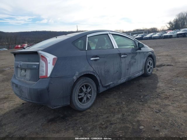 2013 TOYOTA PRIUS JTDKN3DU2D5553749 Photo 3