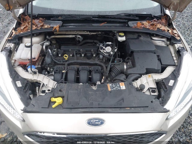 1FADP3K22HL344667 Ford FOCUS SE