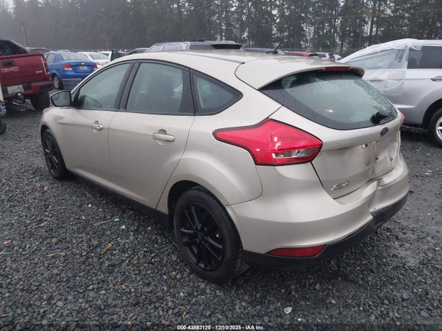 1FADP3K22HL344667 Ford FOCUS SE